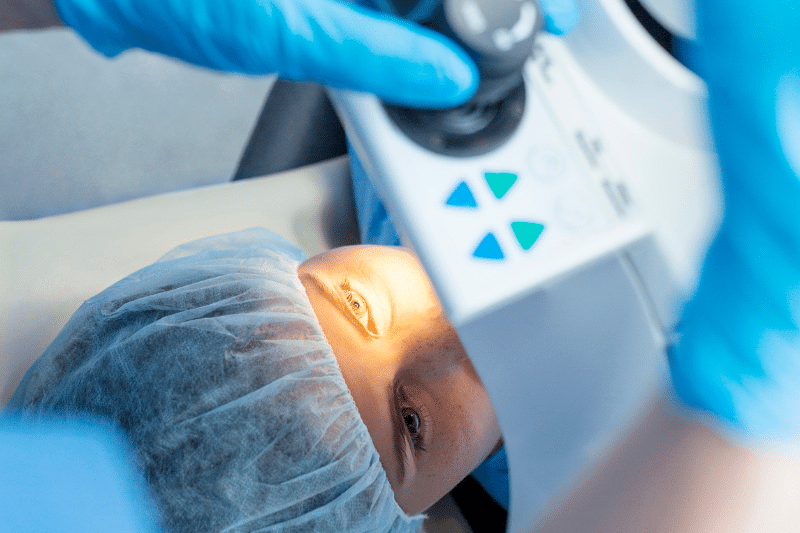 Refractive Eye Surgery in Georgia Refractive Eye Surgery in Georgia<br />